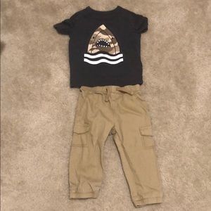 Boys 18-24M old navy outfit.